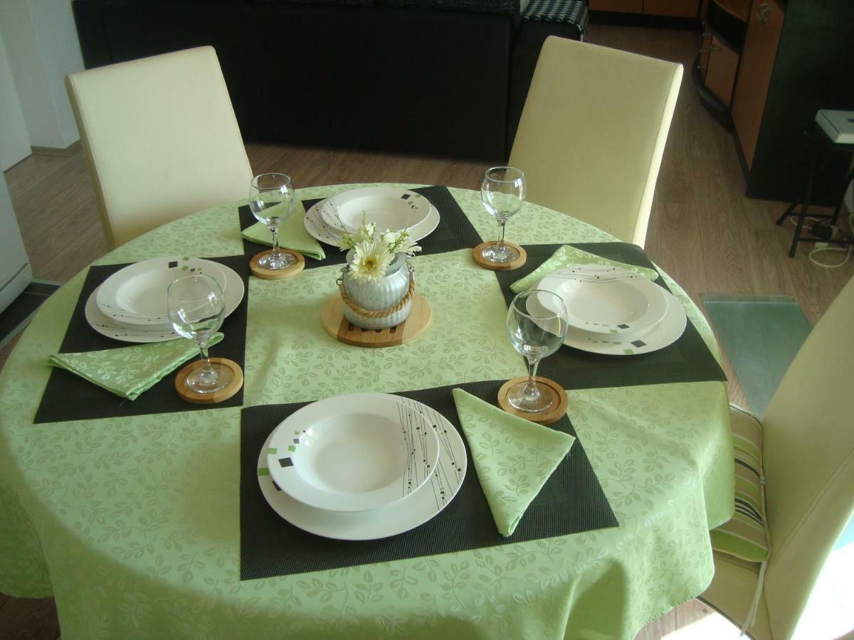Apartment Ilina Vodice Eksteriør bilde