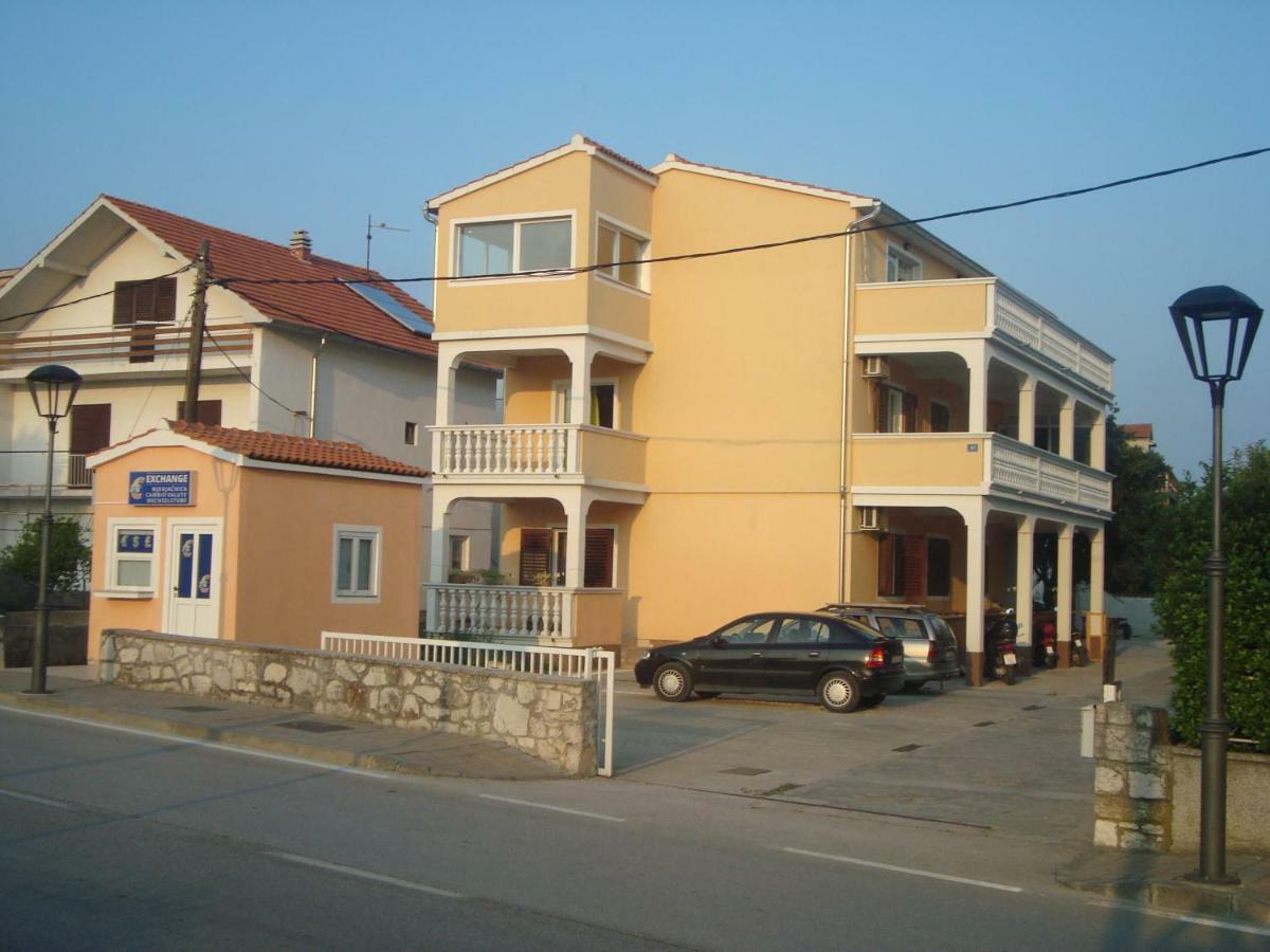 Apartment Ilina Vodice Eksteriør bilde