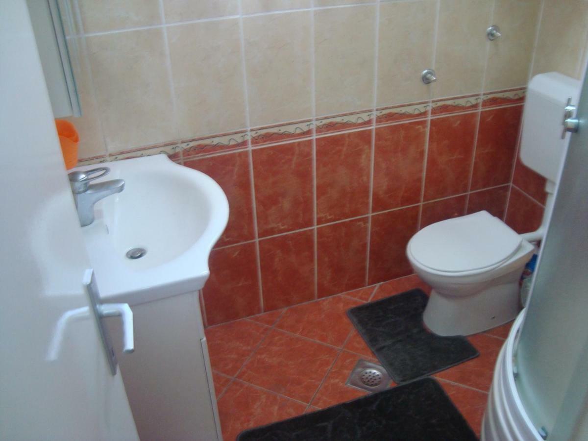 Apartment Ilina Vodice Eksteriør bilde