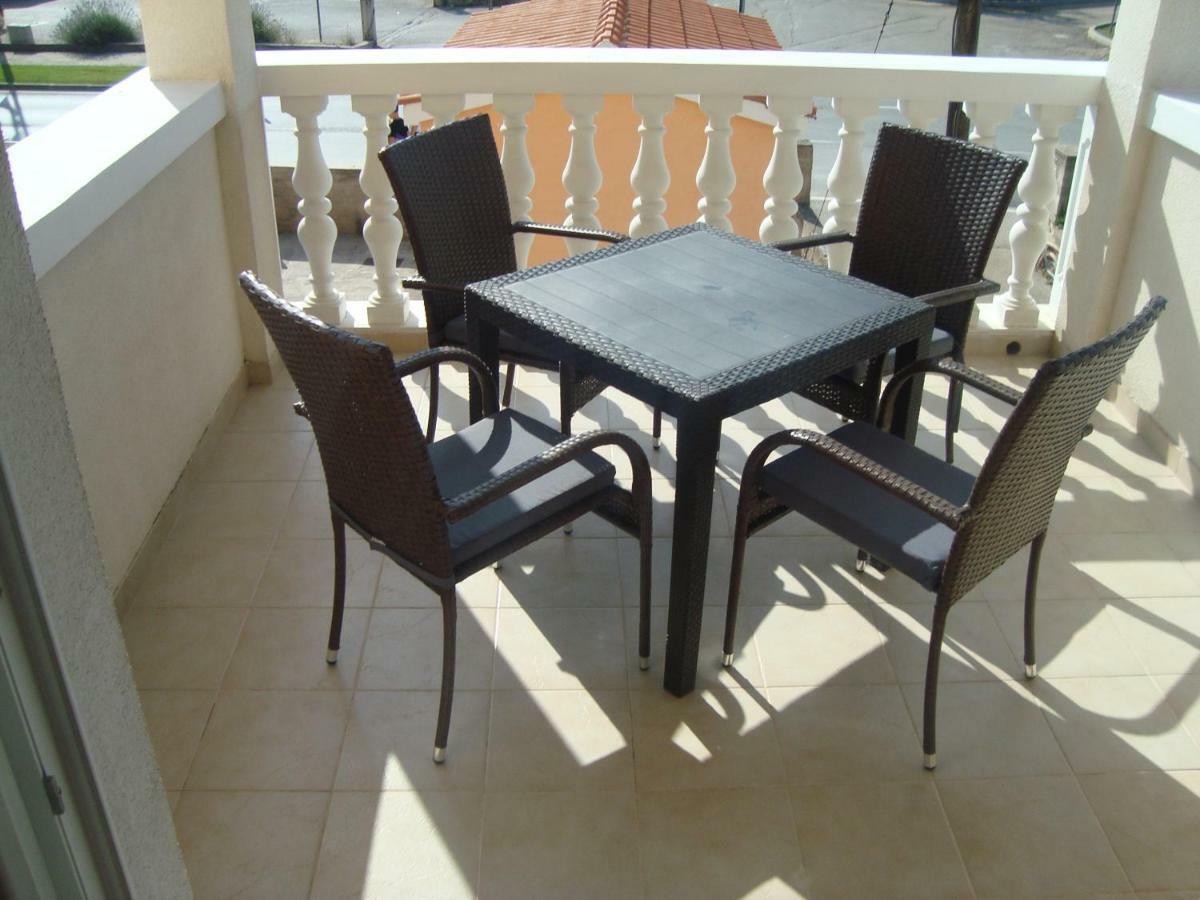 Apartment Ilina Vodice Eksteriør bilde